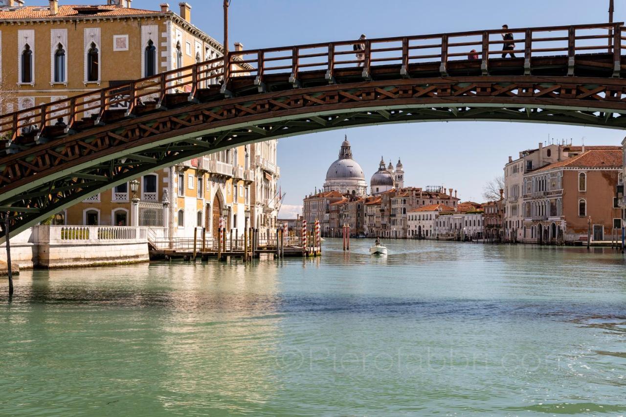 Ferienwohnung San Marco Pied-A-Terre - Accademia By Wonderful Italy Venedig Exterior foto